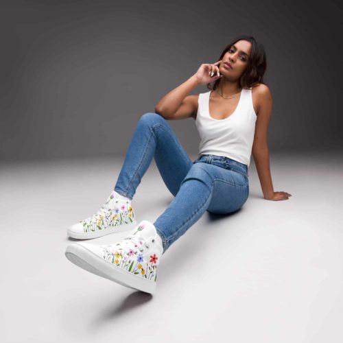 <strong>Dieses Design gibt es exklusiv nur hier im Onlineshop von Frau Hippe!</strong> | Dieses Design gibt es exklusiv nur hier im Onlineshop von Frau Hippe! | High-Top Leinenschuhe