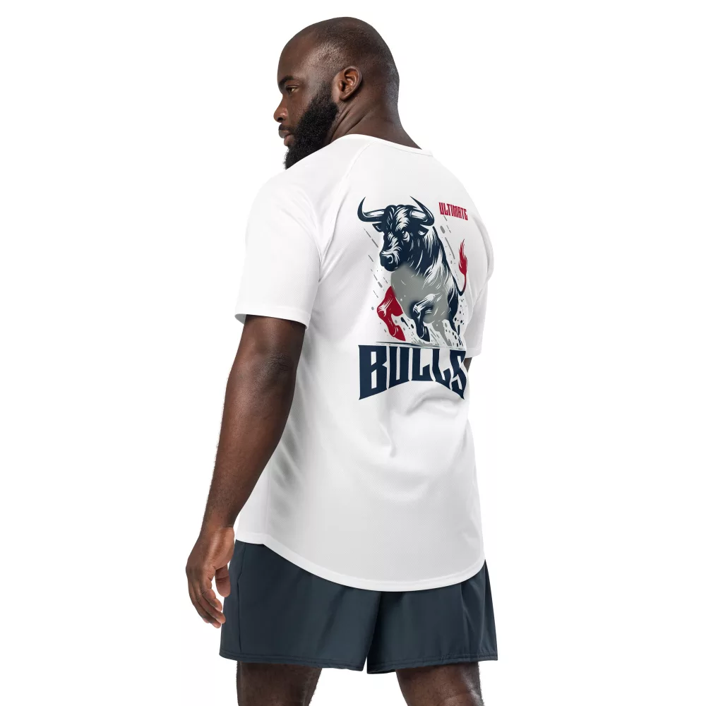 Ultimate Bulls Unisex-Sporttrikot in Weiß atmungsaktives Mesh für maximale Performance & Style.