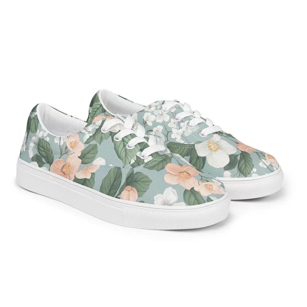 Girls Sommer Schnürsneaker – Finia Flower. Sommerlicher Sneaker mit Blumenprint auf Grün – exklusiv bei Frau Hippe, leicht & bequem, kein Mainstream, nur auf Bestellung gefertigt.